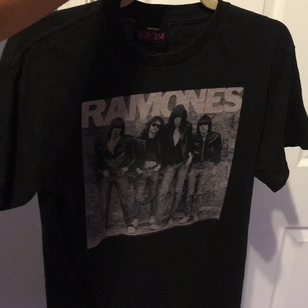 Brandy Melville NWOT Ramones band T